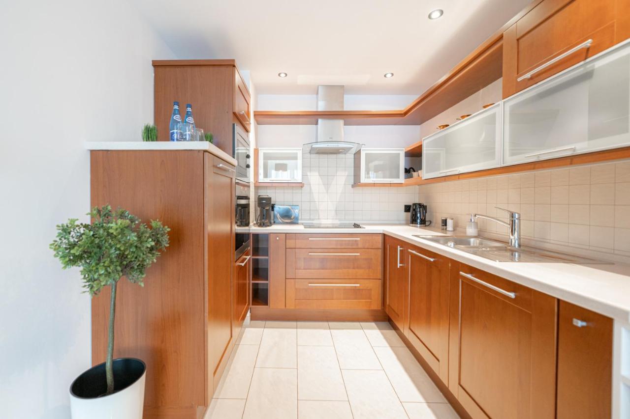 Apartament 55M2 - Darmowy Garaz - Klimatyzacja - Centrum - 24Na7 브로츠와프 외부 사진